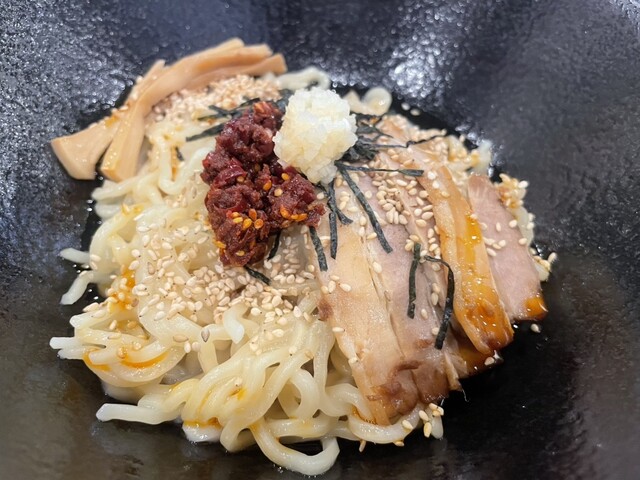 神戸・三宮 油そば大革命がきりん寺跡地に誕生！！モチモチ極太麺×旨辛ダレで話題沸騰中！！ ノーヌードルノーライフかずくん- エキスパート -Yahoo!ニュース