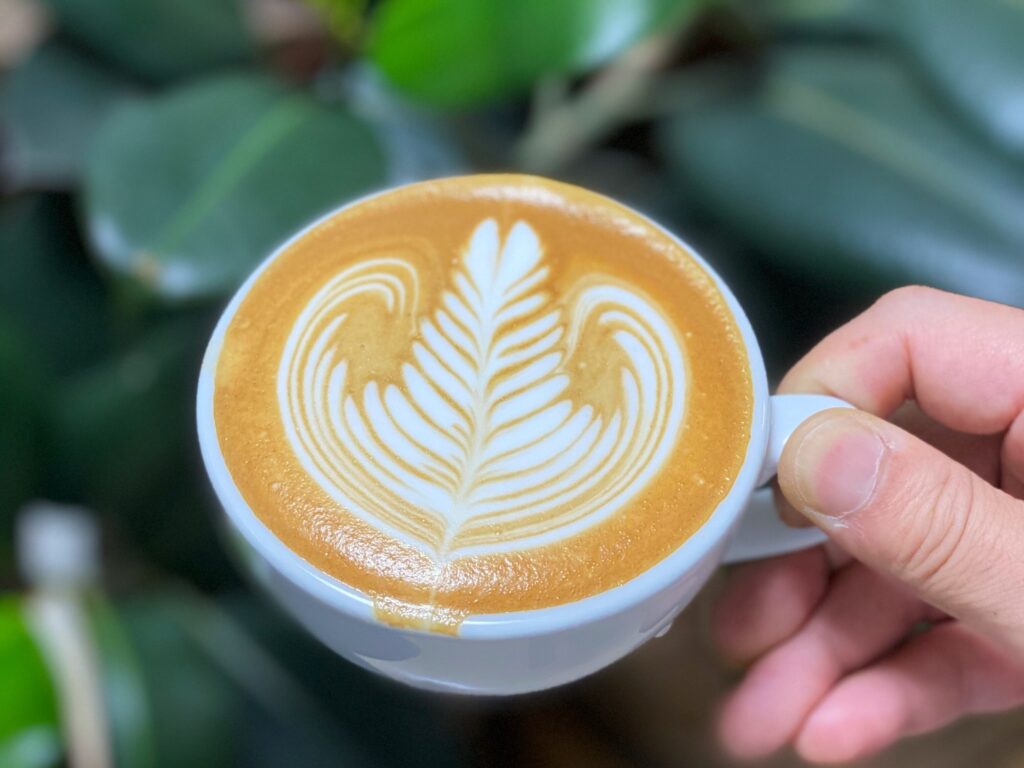 .,ラテアート初心者の方必見 , シングルハートの注ぎ方徹底解説です。, ⚪︎これからラテアートに挑戦したい方, ⚪︎基礎から見直したい方,のお役に立てれば嬉しく思います🤝🤝