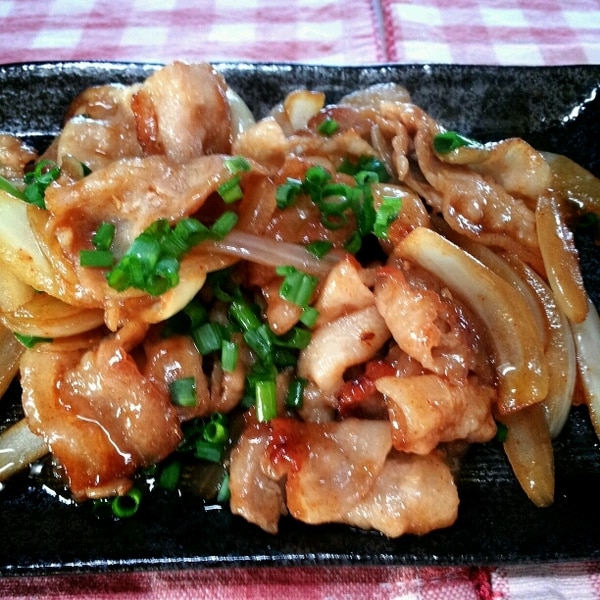 夏に向けての保存おかず！豚肉とにんにくたっぷり、野菜もたくさん食べれる、元気が出るスタミナ炒めゆうき酒場