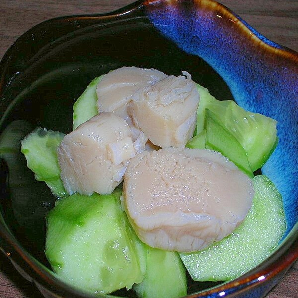 ホタテときゅうりのさっぱり酢の物