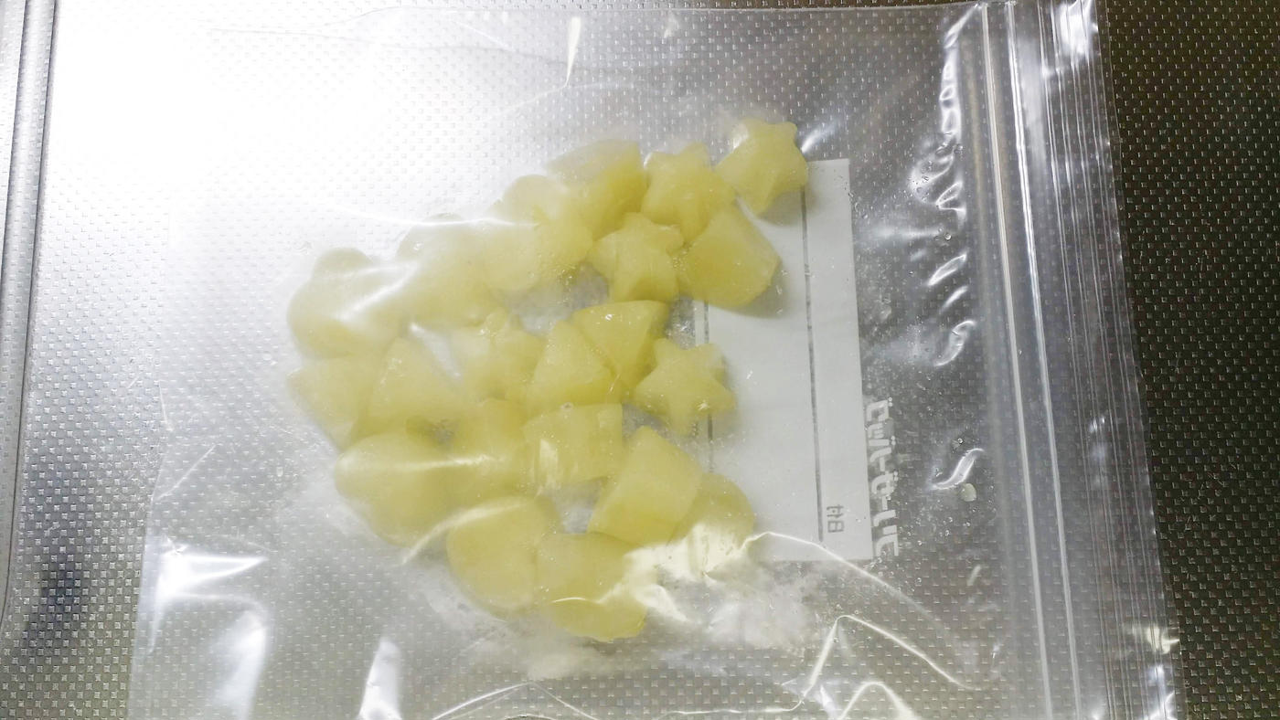 意外と使いきれない すだち とにかく「冷凍保存」が正解！？美味しい使い切りテク - トクバイニュース