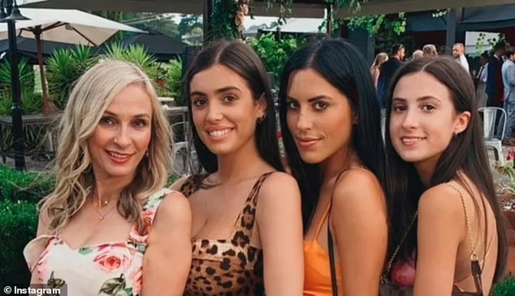 カニエ・ウェストの妻のキャンディランジェリーは65億ドンもかかり批判を浴びている