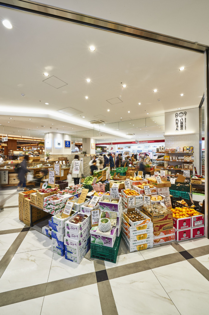 やおやのはち大阪市淀川区十三本町の八百屋。業務用配達、新鮮野菜の販売