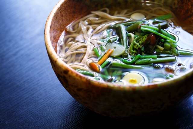胃腸にやさしい！温かな日本蕎麦
