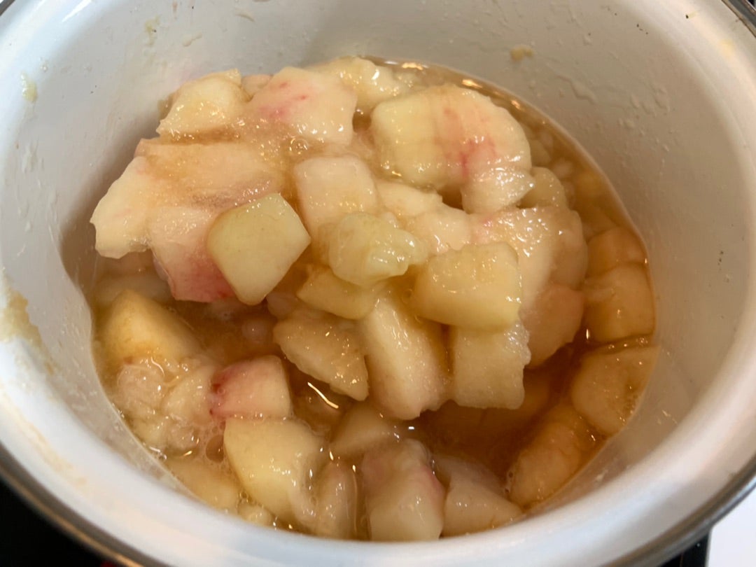 皮でピンクに色付けする「桃ジャムの作り方」minneとものづくりと