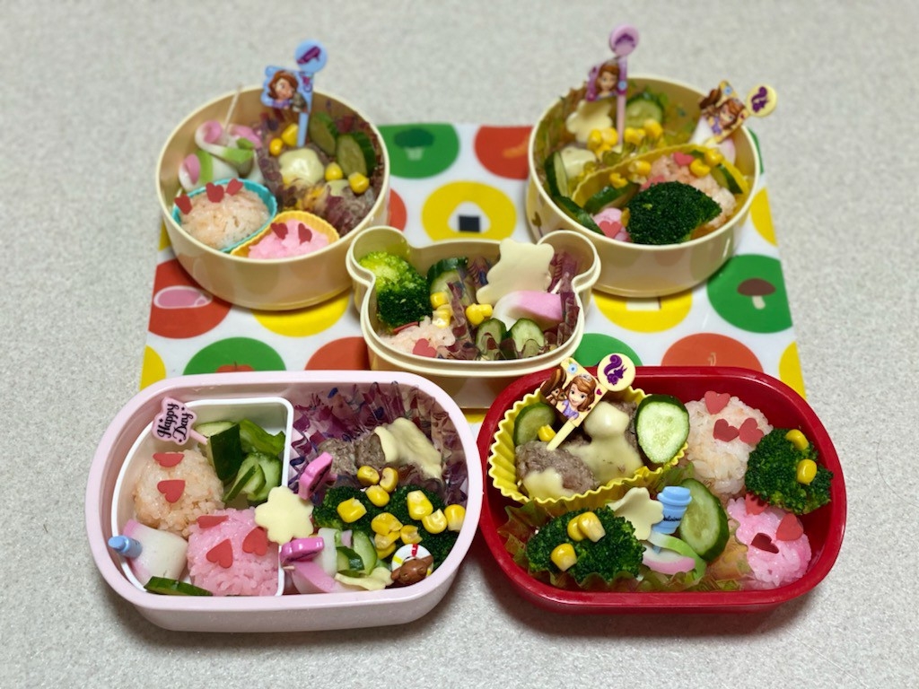 娘たちのお弁当・小学生編 お弁当見せて今日、何作った？オレンジページnet