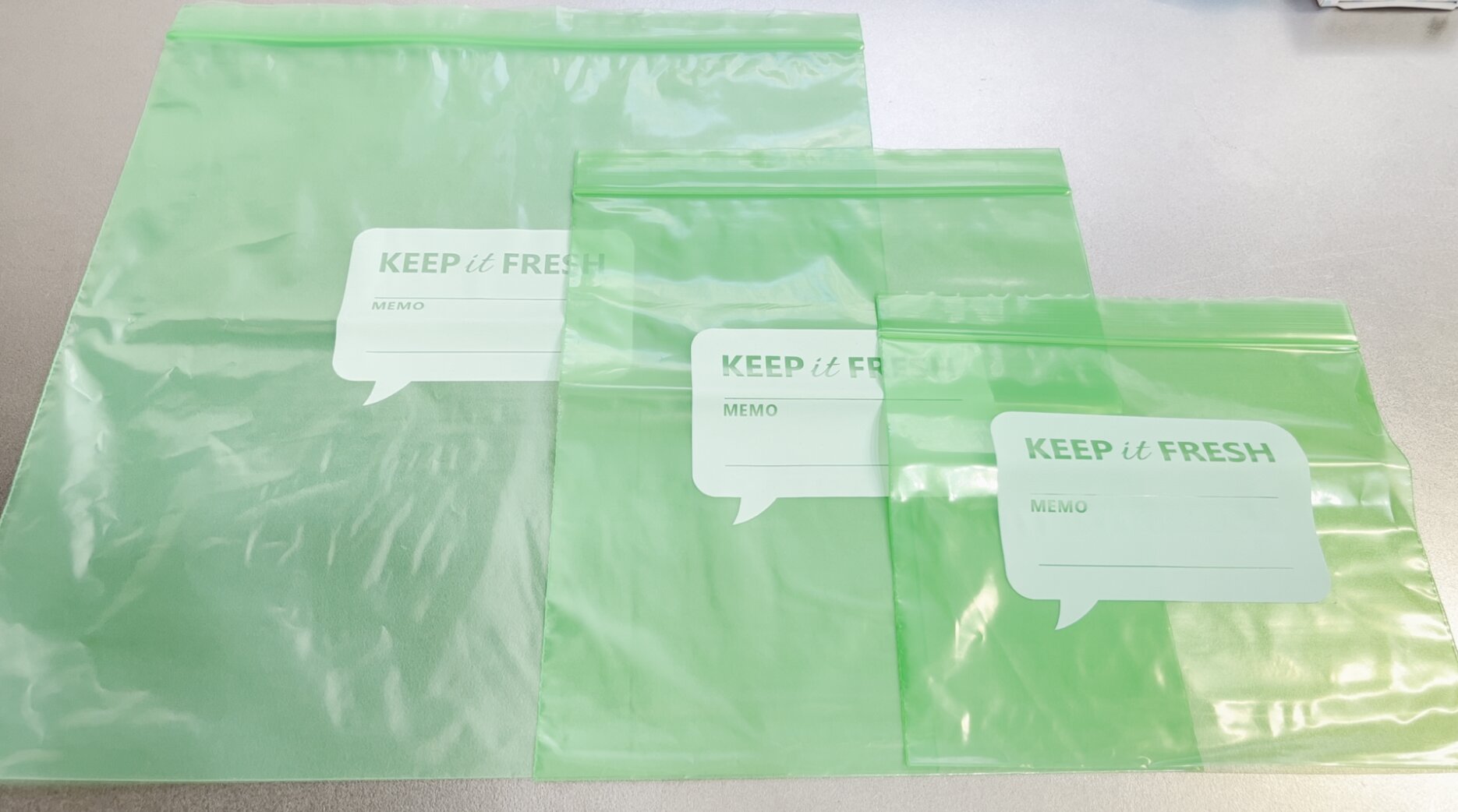 ダイソーの野菜保存袋は野菜や果物の鮮度を保つ!サイズやコスパ、使い方は?イチオシichioshi