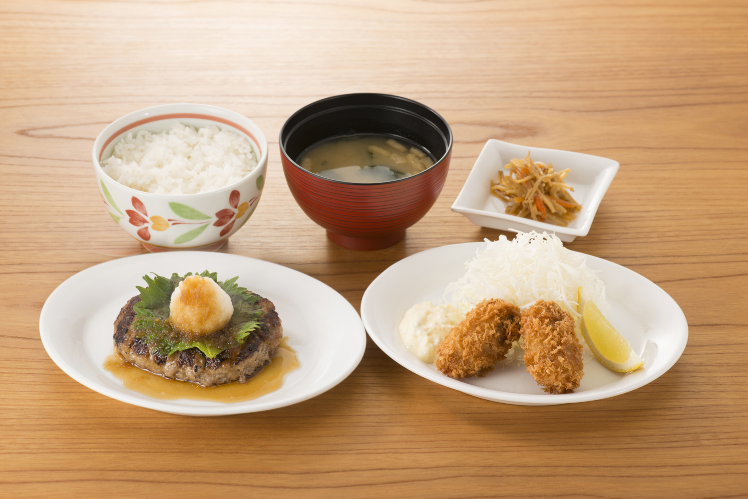 デニーズ、食事後レジに並ばず帰れる「デジタル注文決済」 平日ランチタイムの混雑を解消へ - ITmedia NEWS