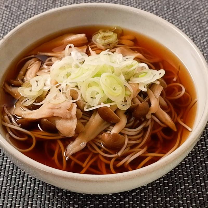 忖度なし 日本一高い「家庭用そばつゆ」を使ってざるそばを食べ比べしてみたらロケットニュース24