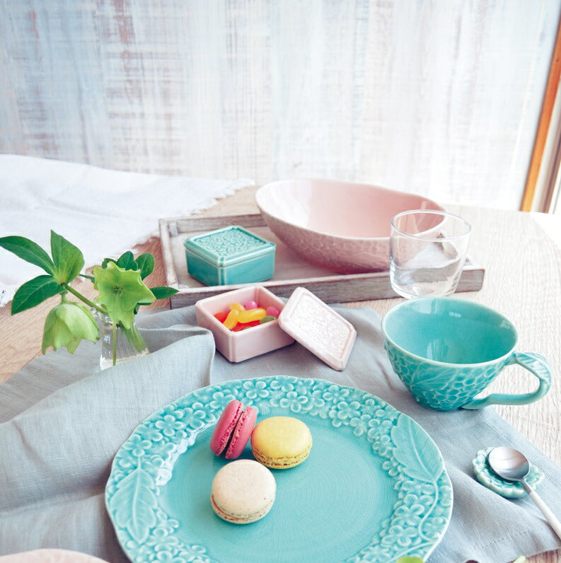 おしゃれなパスタ皿なら平らなお皿がおすすめ