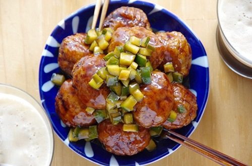 肉だんごとパプリカ、きゅうりの甘酢炒め