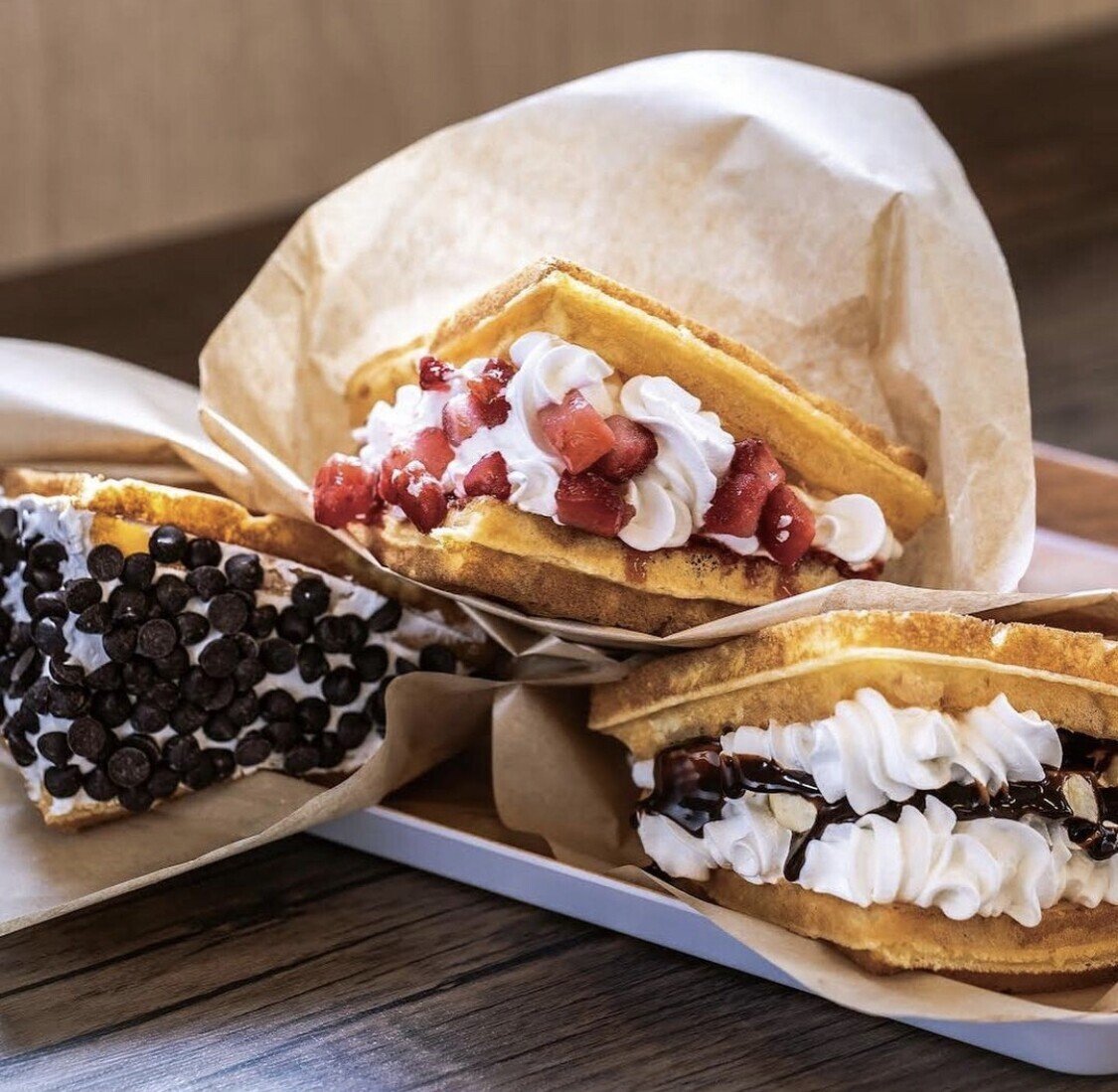 韓国発!仙台初上陸インスタ映え間違いなしの巨大ワッフル 宮城野区「Crazy Waffle」 - 東海住宅タウンガイド