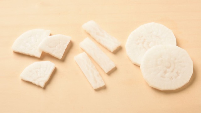 楽天市場 神栄 銀杏切り大根 500g冷凍食品 おかず お弁当 大根 だいこん ダイコン 野菜 冷凍野菜 カット 惣菜 豚汁 味噌汁 具材 朝食 夕食簡単 時短 急速凍結 便利 調理 短縮 業務用 家庭用 大容量 お買い得 : 業務用食品サンプラザ楽天市場店