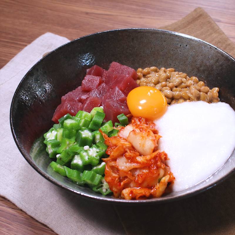 山芋、オクラ、納豆のねばねば丼