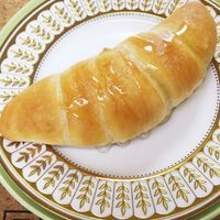 作りやすいレシピ ジュワッとあふれる！はちみつバターパン 難易度★★★