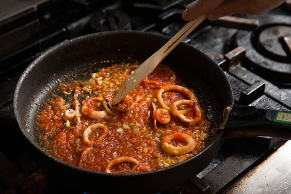 フライパンで簡単に~本格的なお店の味!パエリア