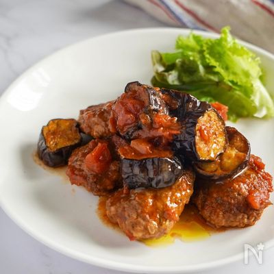 時短で煮込みハンバーグ、フライドポテト、オニオンスープ 3人分