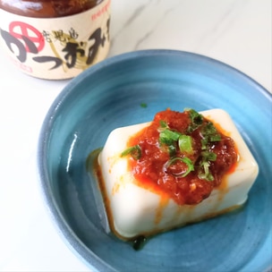 冷奴 ごま油、塩昆布