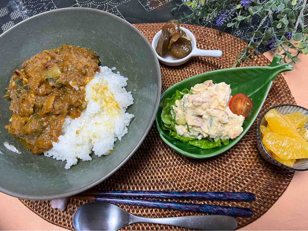 こんなアレンジ方法知らなかった！」すき焼きの旨味が倍増する『秘密のアレンジレシピ』とは食・料理オリーブオイルをひとまわし