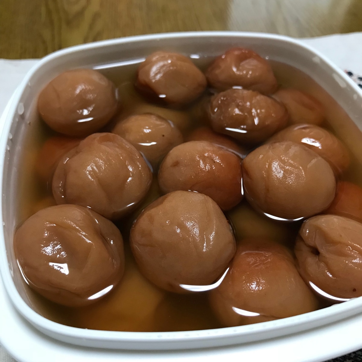 クッキングスタジオinエディオン倉敷体喜ぶ!ヘルシーレシピ♪ 疲れを癒す！梅干しアレンジレシピ⭐️Very Merry Kitchen小坂久恵 先生 今年の長かった猛暑で疲れた体を癒す、きゅんと酸っぱい梅干しを使ったアレンジ料理を作りました♪ メインはぷるぷる水晶鶏と梅