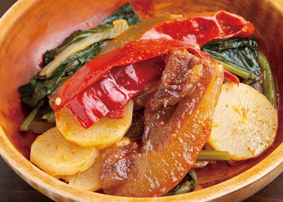 生の赤唐辛子でつくる「豆板醤風辛味噌」丸ごと小泉武夫 食マガジン