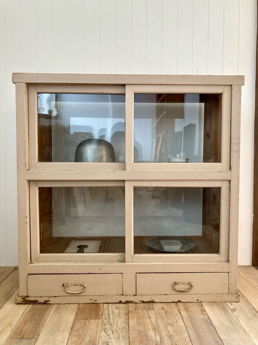 ボード「パンのディスプレイ」に最高のアイデア 25 件パンのディスプレイ, パン 屋, ベーカリ