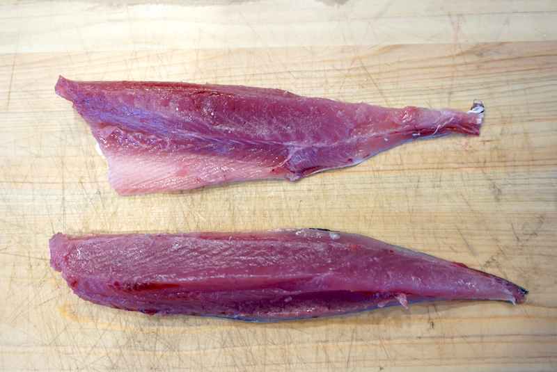 スマガツオ ヤイトガツオ の炙り刺し身 - 魚料理と簡単レシピ