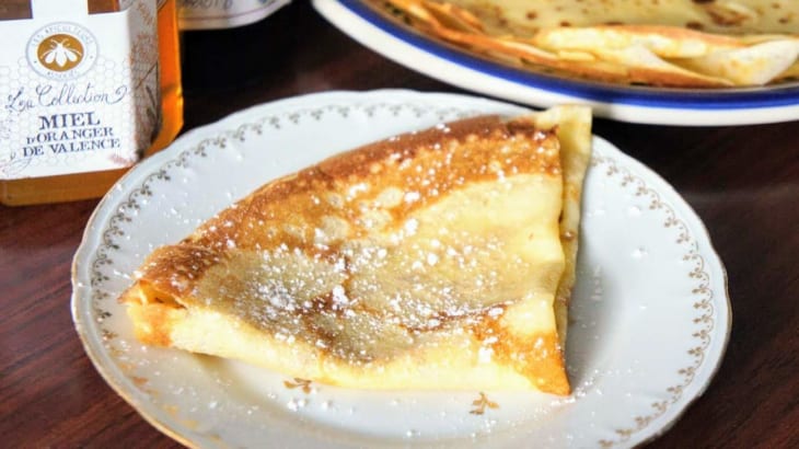 2月2日はフランスのクレープの日、 La Chandeleur聖燭祭ですavec 1 oeuf フランス語のおいしい本屋