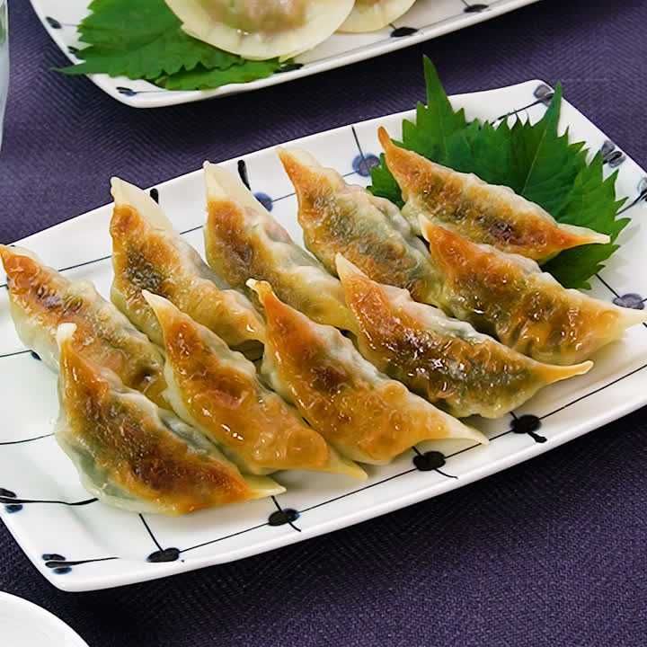 ドロヘドロの大葉入りギョーザ 餃子