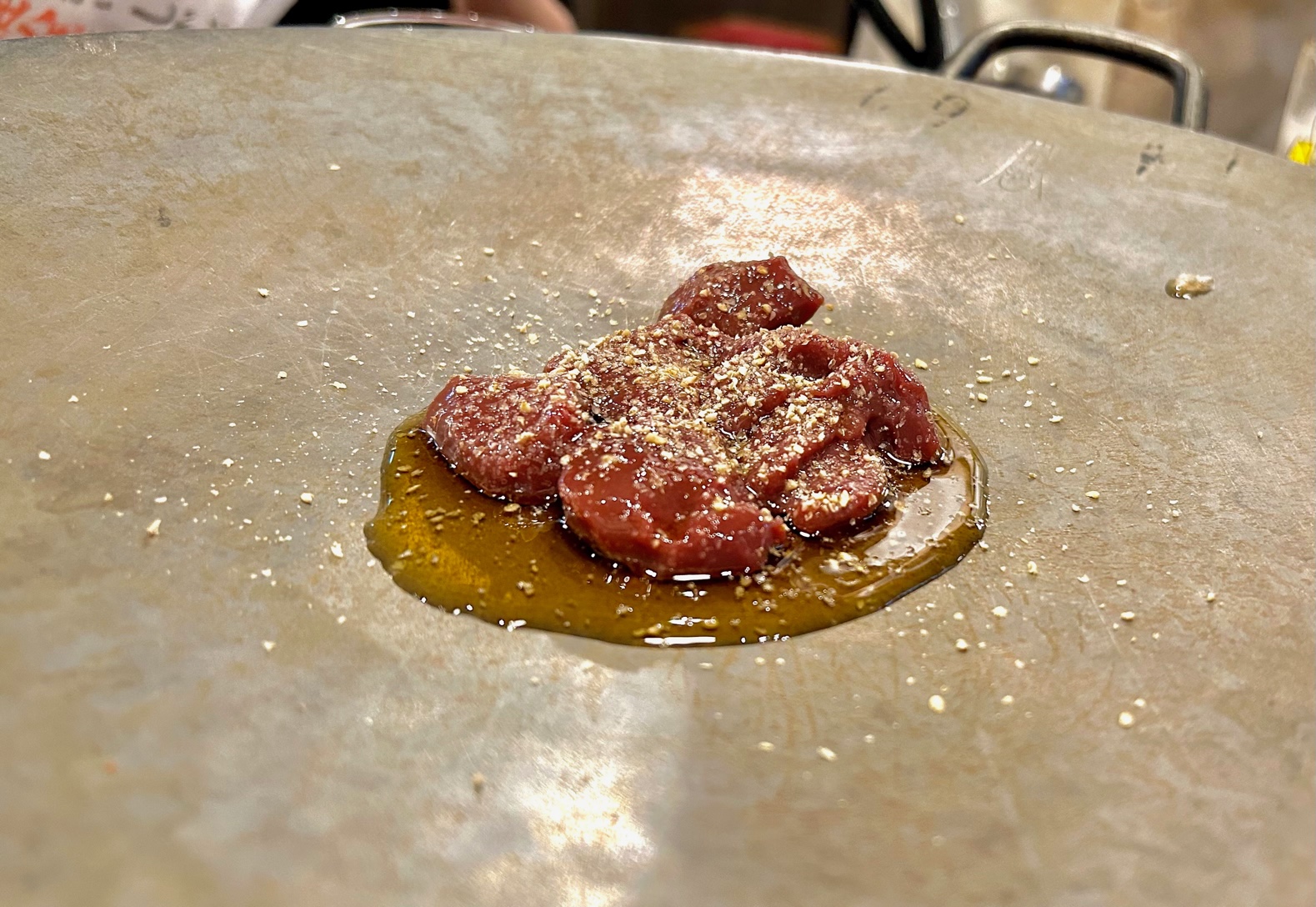 新ジャンルのお鍋『しじみ炊き肉』は様々な種類のホルモンがたっぷりでとても美味しいです！ 天満 「しじみ炊き肉 くにき 天満店」Mのランチ