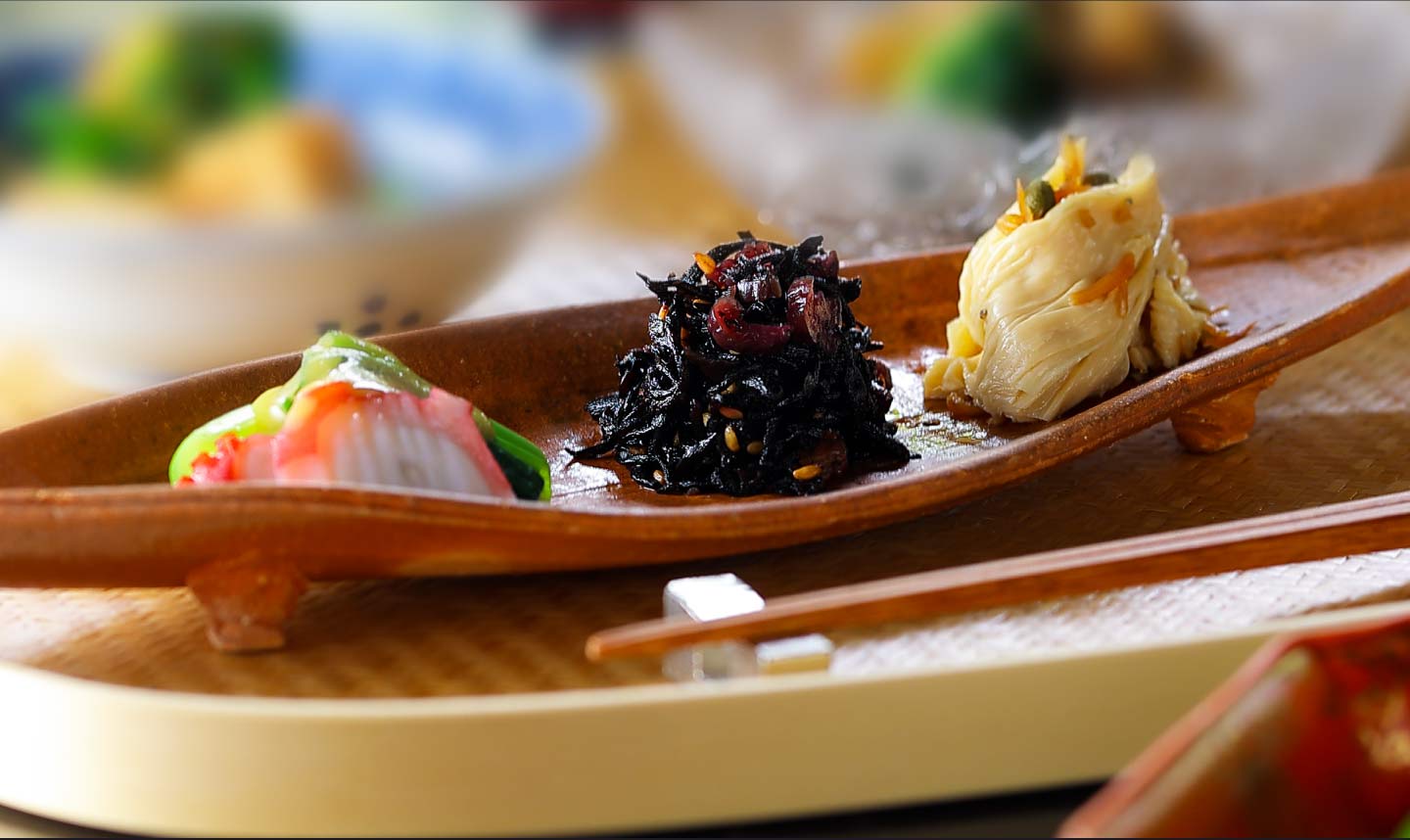 飛騨高山茶寮 三葉 かつての町年寄 屋貝氏宅跡がカフェとなっているこの店 手毬最中 もっちりお餅と上品な抹茶 美味でございました🍓@mitsuha.takayamasaryo飛騨高山グルメ三葉飛騨高山茶寮