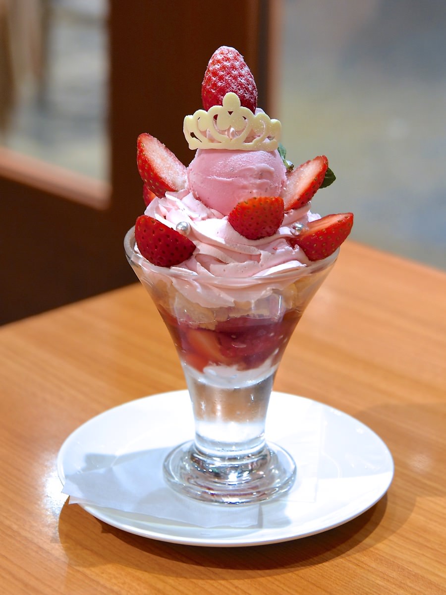 Hepporon Libraryハンバーグと洋食を堪能 『カフェ トレイル＆トラック』＠千葉・舞浜