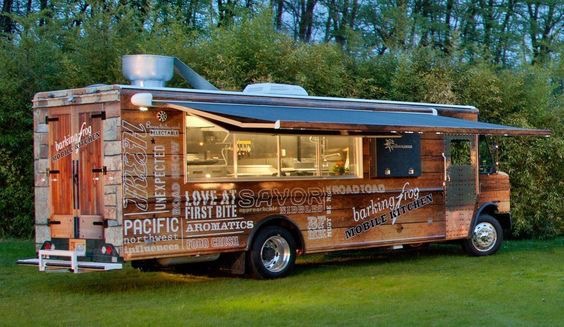 蛍光色:オレンジ ハンバーガー キッチンカー ファストフード フードトラック 移動販売 のぼり旗 おしゃれ のぼり オリジナルデザイン1枚から購入可能HATAYA-ハタヤ-おしゃれな のぼり旗 看板 専門店