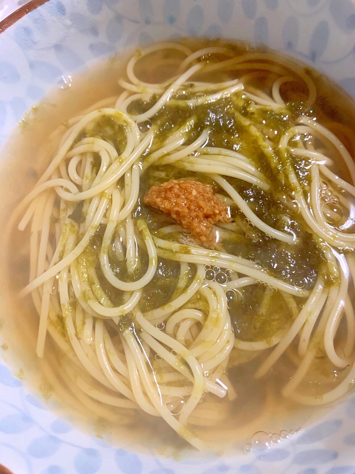 レタスと海苔の和風スープ