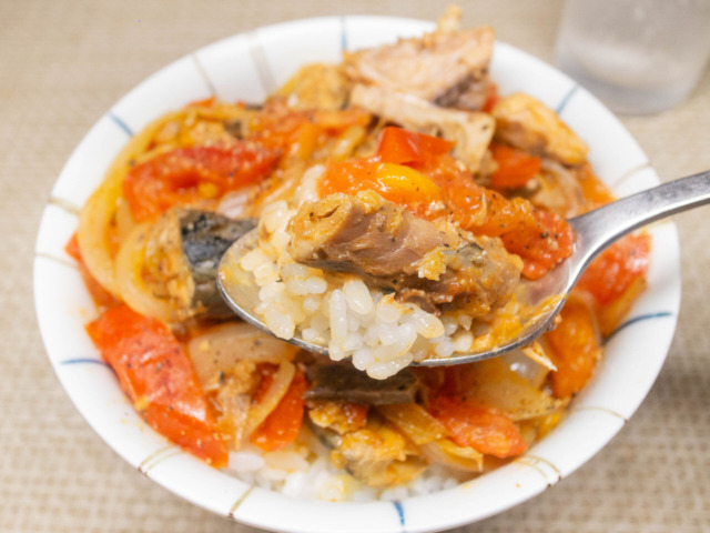 サバ缶で作る揚げない南蛮漬け