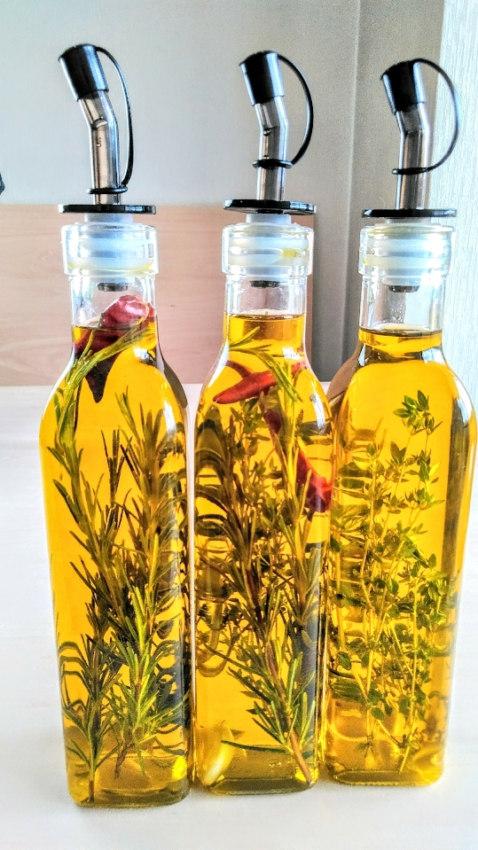 ローズマリーガーリックとオイル, ローズマリー, ニンニク, オリーブオイル背景壁紙画像素材無料ダウンロード - Pngtree