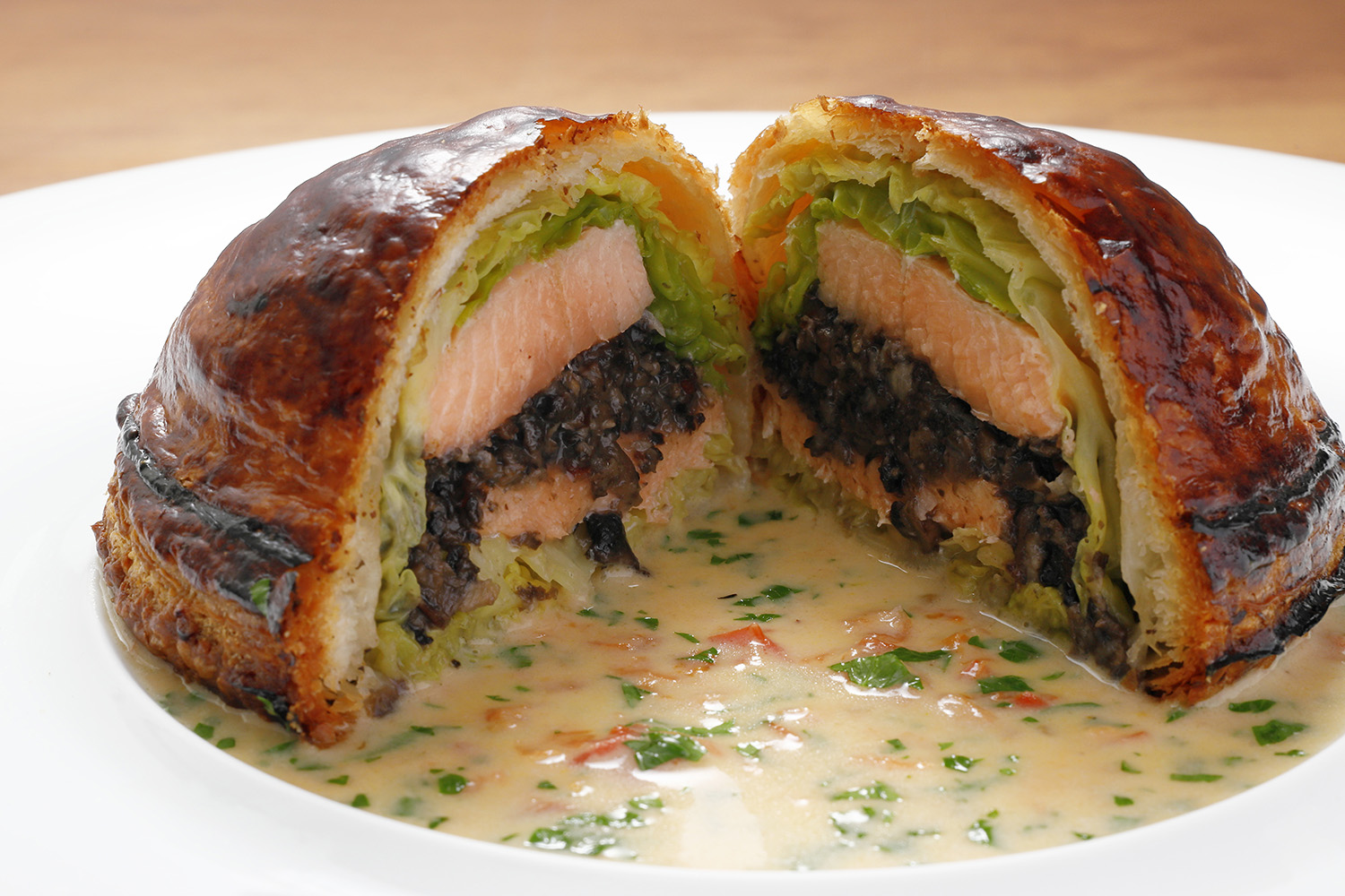 鯛のパイ包み焼き