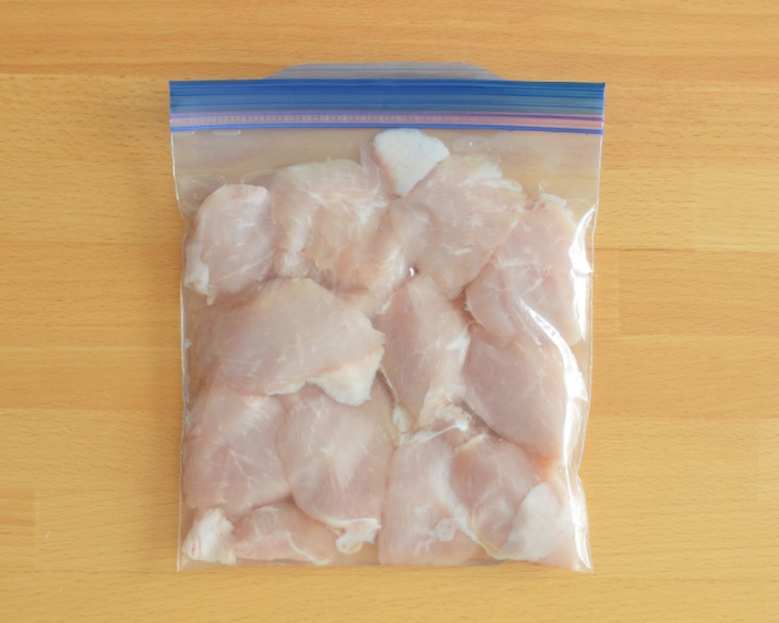 『下味冷凍 胸肉の醤油麹唐揚げ