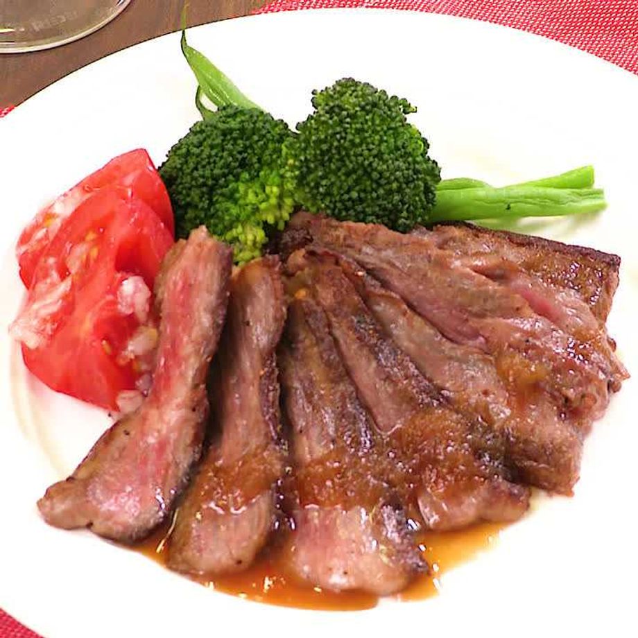 松本シェフの牛ヘレ肉の切り落としステーキ - Umekiki