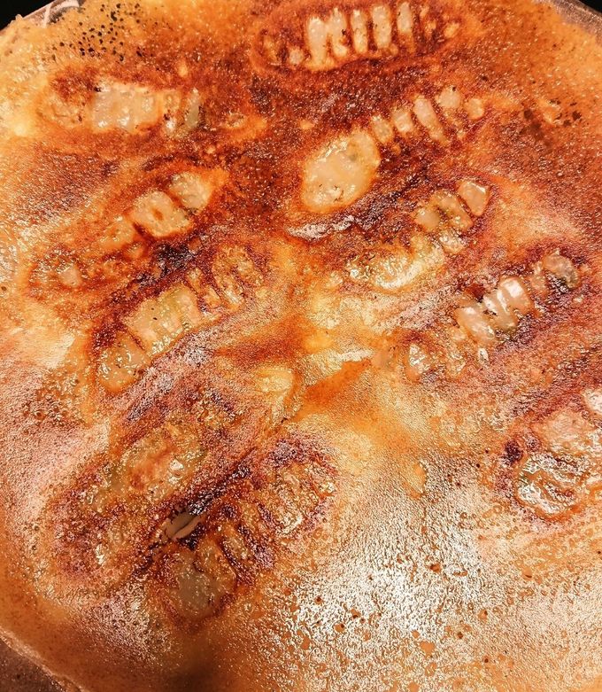 羽根つき餃子を上手に焼く方法を2パターン一挙公開 - 東京餃子通信