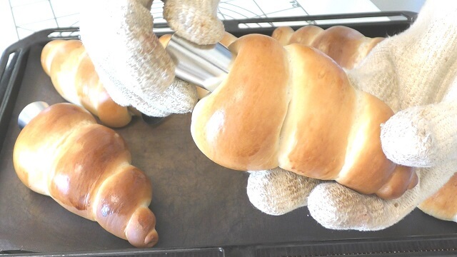 チョココロネ時短簡単パン教室ゆるり最短60分ホームベーカリーdeパン作りorゴムベラ1本パン作り