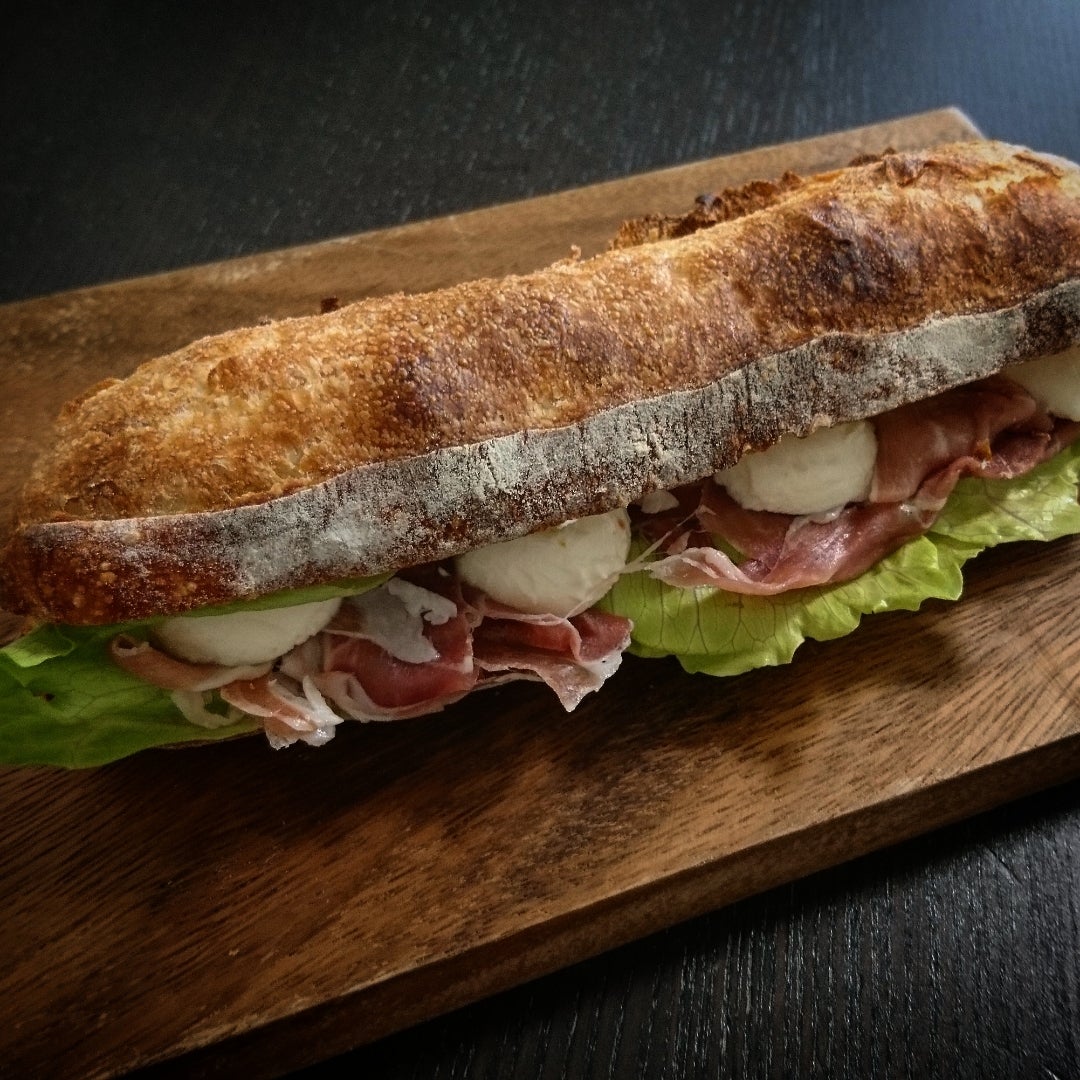 バインミーとは?ベトナムが生んだ絶品サンドイッチの世界シェフレピマガジン