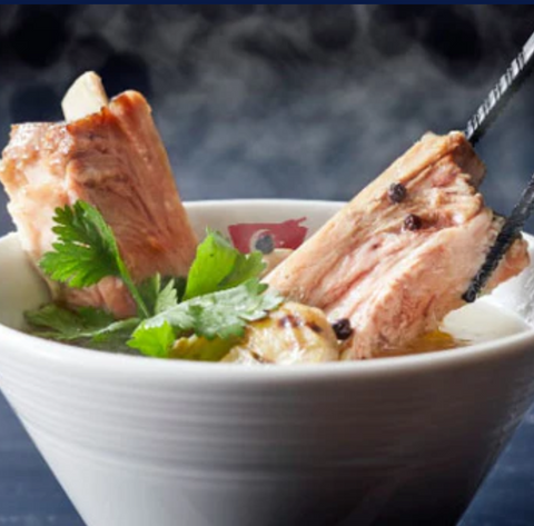 バクテー肉骨茶 – WAU