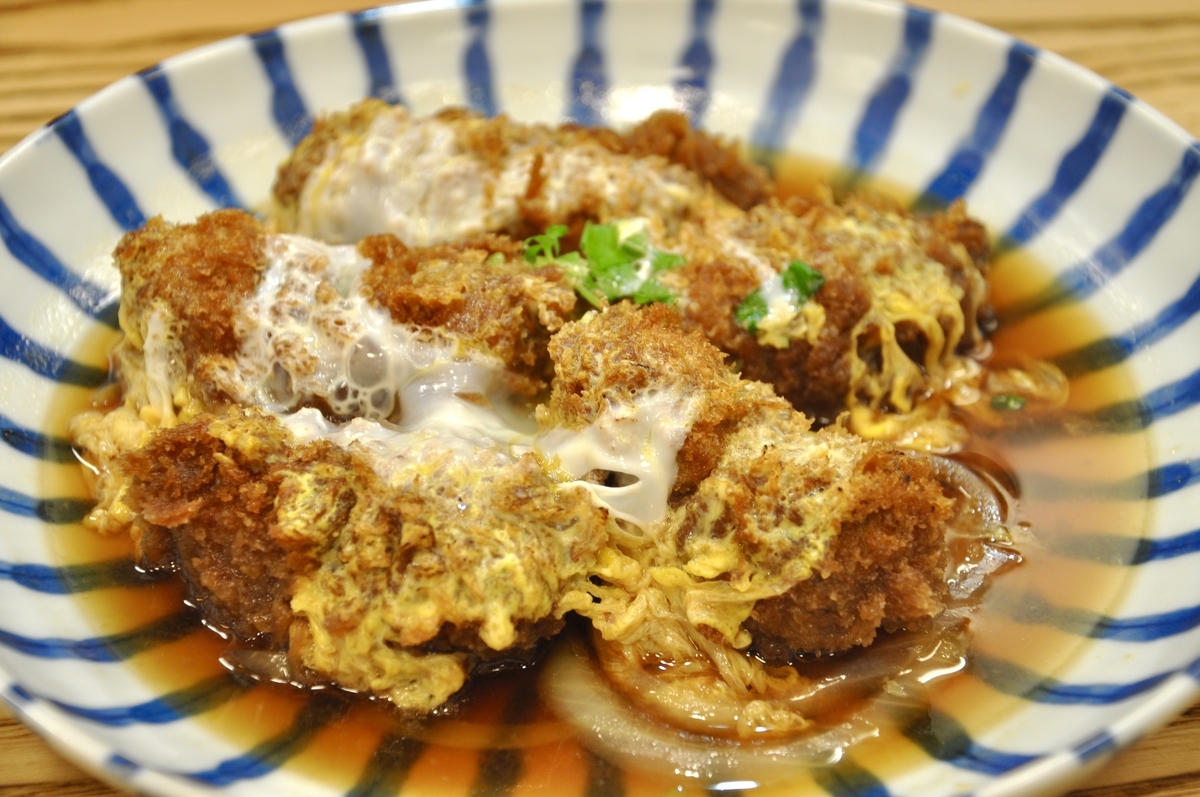 カキフライの卵とじ丼』by おたっこ : ウエスト 成田店 - 公津の杜 うどん食べログ