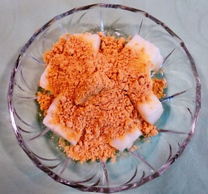 富澤初級レシピ 🕒調理時間：60分, 「くず餅」とコメントでDMにレシピをお届け！,基本のくず餅 ,富澤商店オリジナルレシピ👩‍🍳, , 本葛粉で作るもちもちとしたやさしい食感の関東風くず餅です。,富澤初級レシピ,富澤基本レシピ,富澤和スイーツレシピ,富澤冷たい系レシピ,富澤夏レシピ, ━－━－━－━－━－━－━－━－━－━－━－━－━,