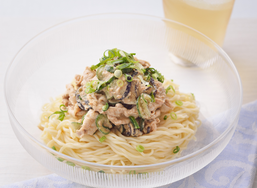 サッポロ一番みそラーメンの野菜とベーコンのバター炒めトッピング