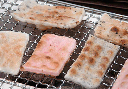 チンして和えるだけ！レンジでチーズおかき餅 - 房総オリーヴ