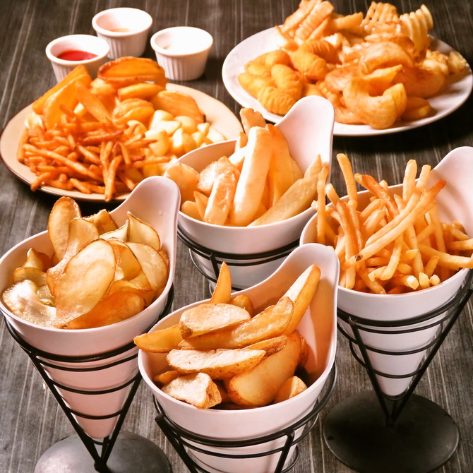 もはや主役級！サイドメニューを超えた絶品フライドポテト８選ヒルズライフ HILLS LIFE