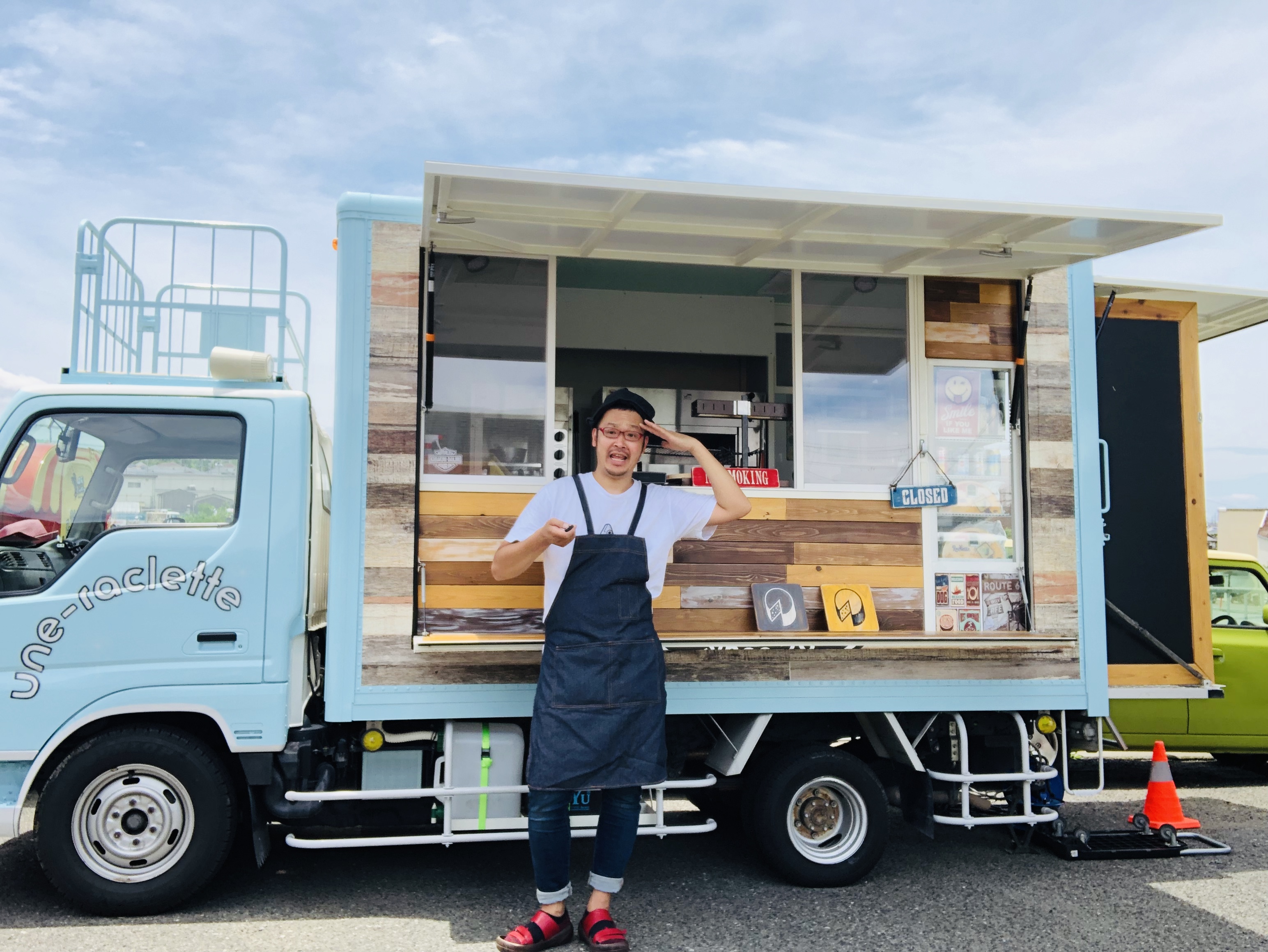 世界観のにじむデザインいろいろ。 オランダのフードトラック ケータリングカー がお洒落&合理的 - チャリときどき鴨:オランダ雑記ブログ