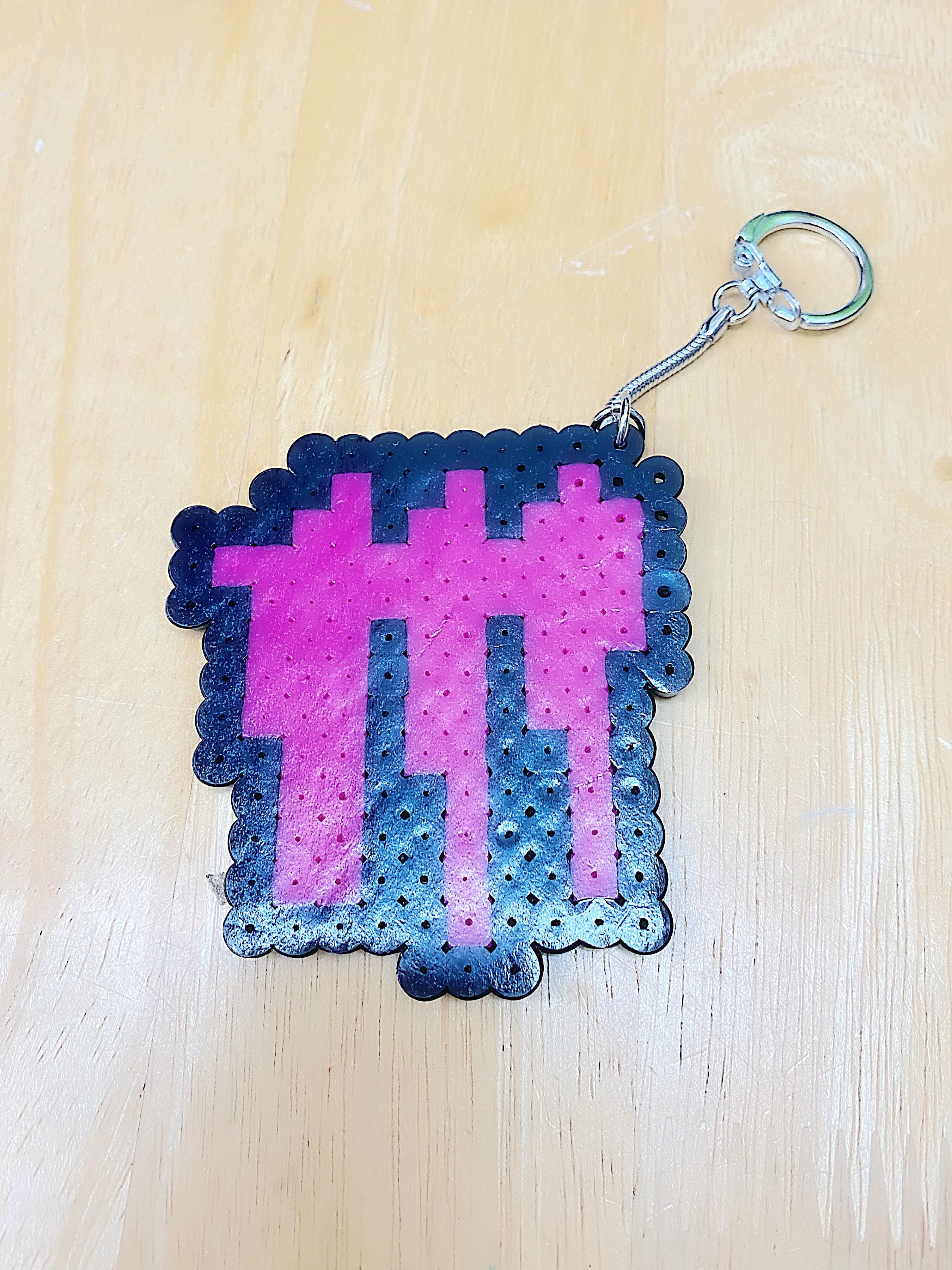 アイロンビーズ チンアナゴ❀キーホルダー - MI-YU☆のアイロンビーズアトリエ~perlerbeads design~